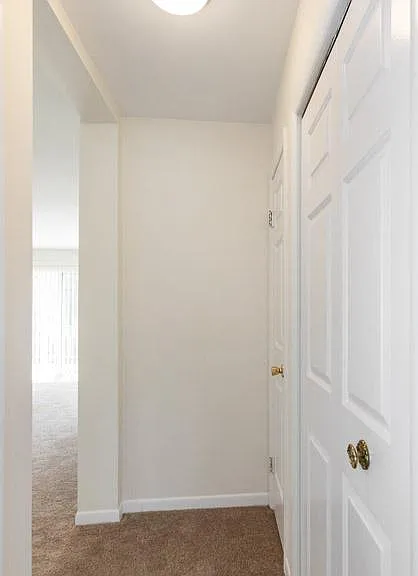 Bedford Lake Apartments — Photo 17