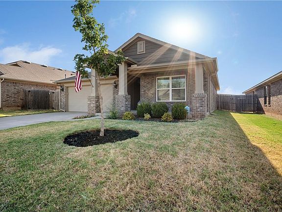 2nd image of 3516 Slate River Dr