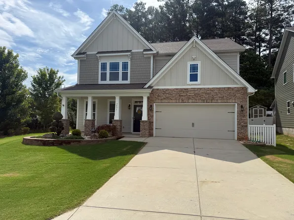 3931 Lake Breeze Dr, Sherrills Ford, NC 28673
