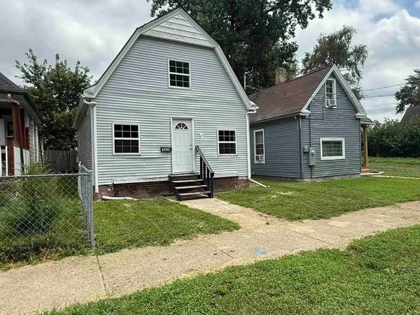 1820 S Livingston St, Peoria, IL 61605