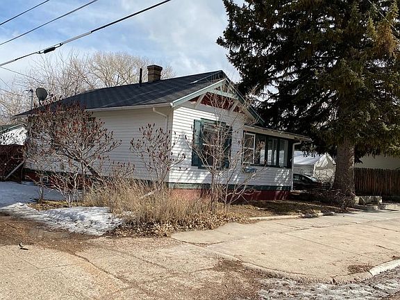 2nd image of 759 N 7th St #759