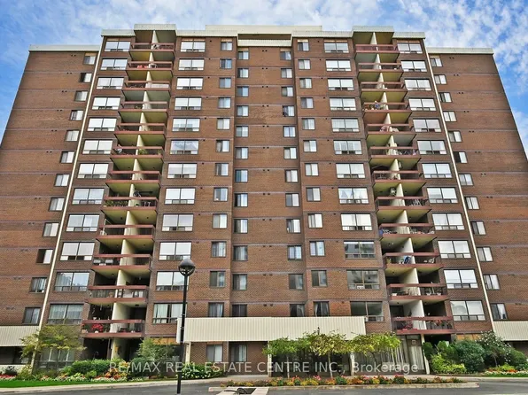 2542 Argyle Rd Penthouse 5, Mississauga, ON L5B 2H5