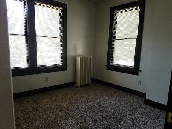 1135 Pennsylvania #15 - bedroom