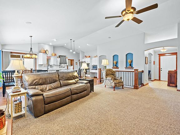 5th image of 13722 W Hardtner Ct