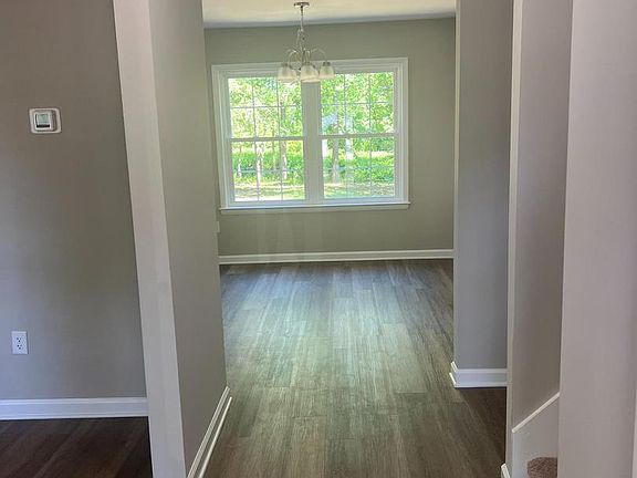 4th image of 7219 E Ranier Dr