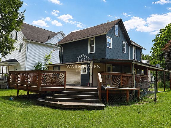 2nd image of 123 Gale St