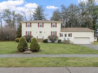 61 Beaver Rd, Reading, MA 01867