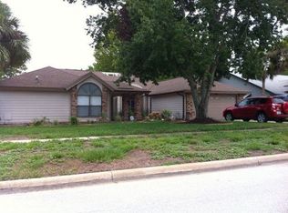 2044 Palm View Dr, Apopka, FL 32712