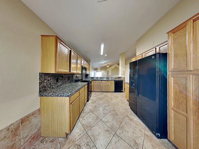 1925 E Palomino Dr — Photo 3