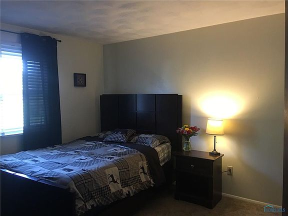 5th image of 28735 Starbright Blvd