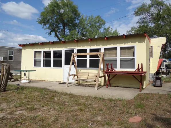 54 Ernst Lk, Columbus, NE 68601