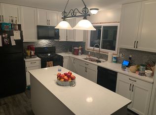 1117 Windridge Dr, Crystal Lake, IL 60014