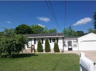 5673 Madison Ave SE, Grand Rapids, MI 49548