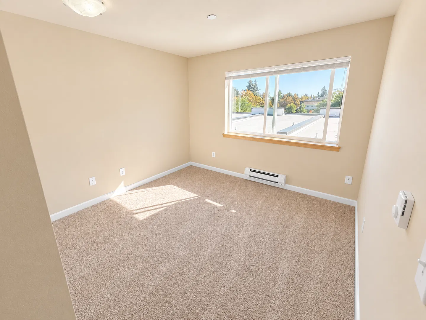 The Villa Flora Apartments — Photo 4