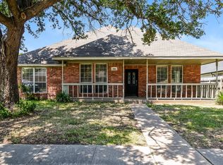 7921 Wayne Way, Rowlett, TX 75088