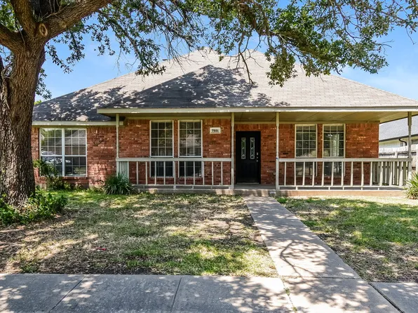 7921 Wayne Way, Rowlett, TX 75088