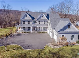 571 N Salem Rd, Ridgefield, CT 06877