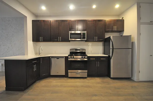 Rented by Corcoran | media 17