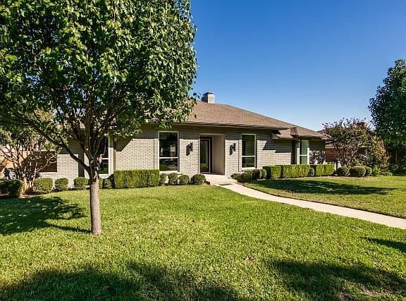 2nd image of 6419 Malcolm Dr