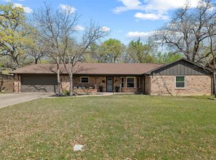 7301 Martha Ln, Fort Worth, TX 76112
