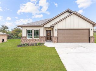 1311 Apache Trl, Granbury, TX 76048