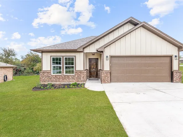 1311 Apache Trl, Granbury, TX 76048