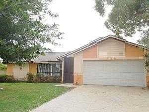 1st image of 226 SW 43rd Ln