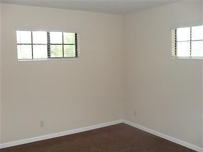 4th image of 5134 E Peach Ave