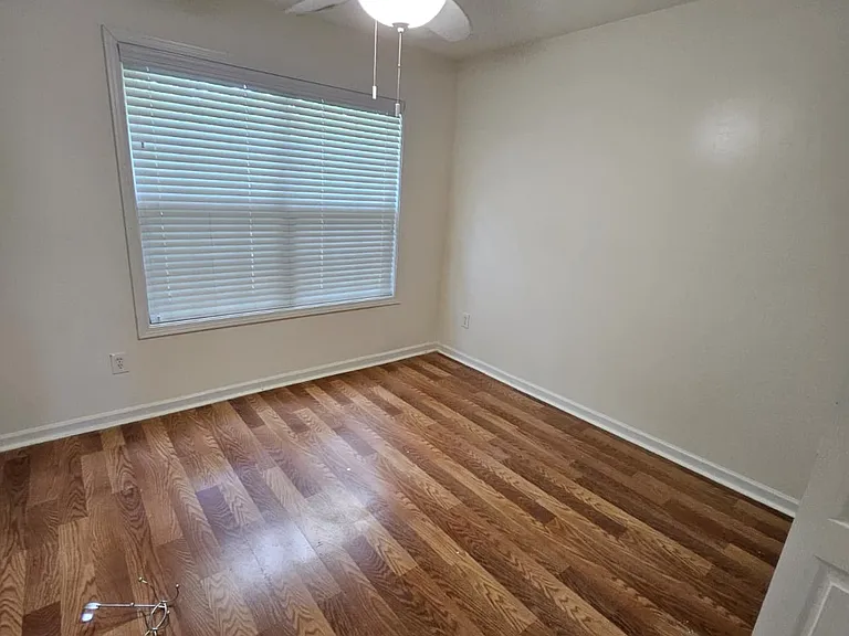 2369 Suwanee Pointe Dr — Photo 7
