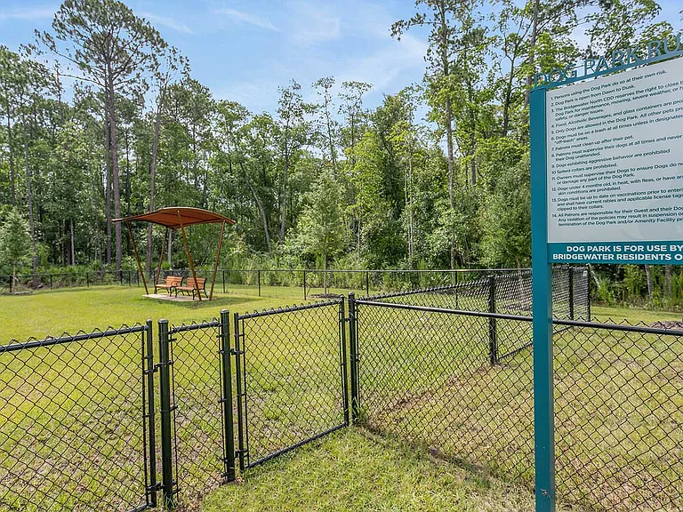 100 Vero Dr — Photo 33