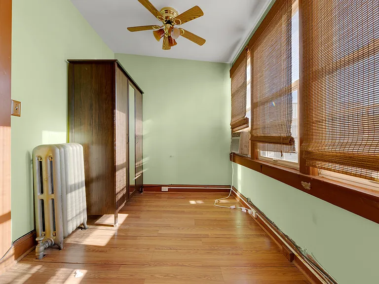 1409 Orren St NE — Photo 13