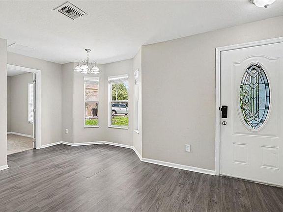 5th image of 449 DANUBE DRIVE