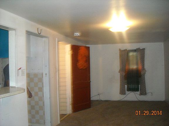 5th image of 530 E 25th St