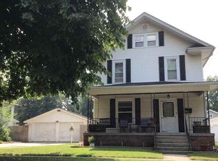 302 N 5th St, Oregon, IL 61061