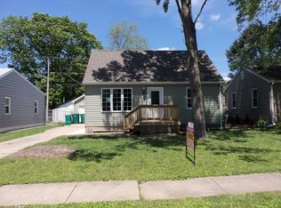 1215 Roosevelt Ave, Joliet, IL 60435