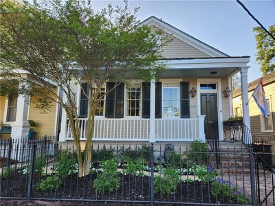 1136 Arabella St, New Orleans, LA, 70115