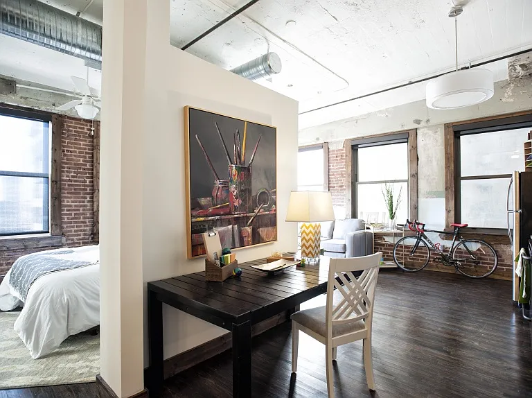 Pressbox Lofts — Photo 8