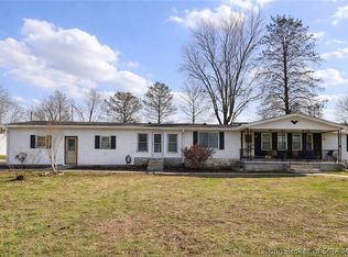 914 Orchard Street, Mitchell, IN 47446