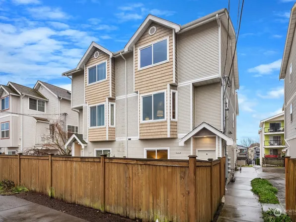 1131 N 94th Street #A, Seattle, WA 98103