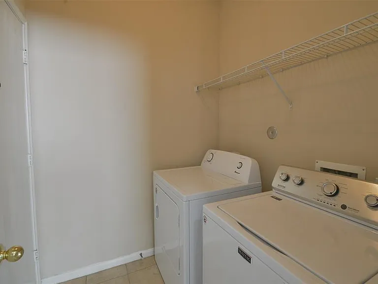 17210 Mitchell Pass Ln — Photo 20