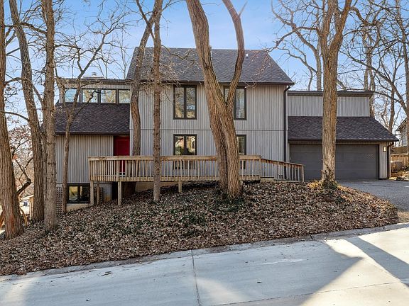 2nd image of 1005 Canterbury Ct