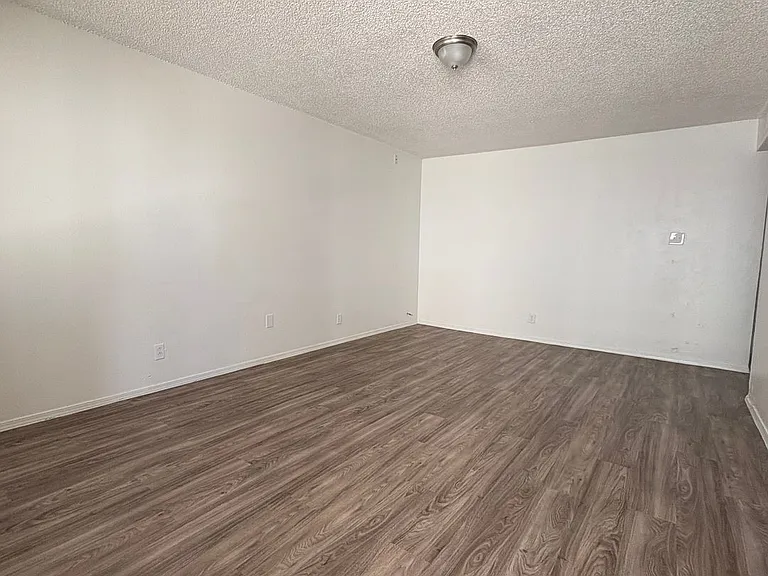 Chama Court Apartments — Photo 21