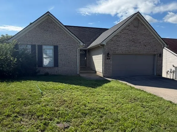 204 Christa Ln, Nicholasville, KY 40356