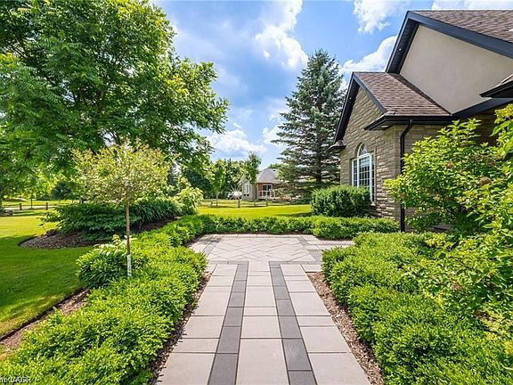 5th image of 4 Deer View Rdg