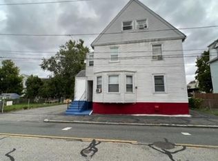 344 Blackstone St, Providence, RI 02907