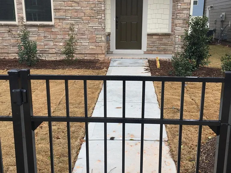1036 Cotulla Dr — Photo 31