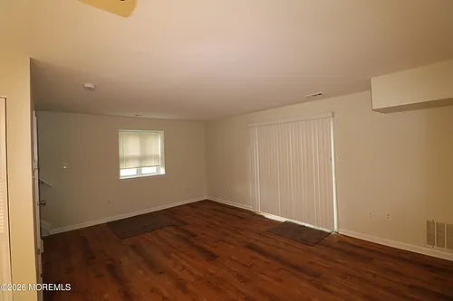 32 Pin Oak Ln Photo 1