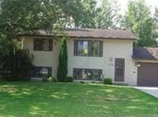 303 Golf Club Rd, Princeton, MN 55371