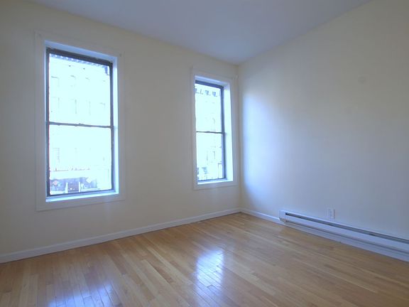 2nd image of 488 Amsterdam Ave #N2