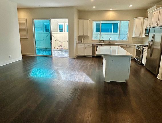 5th image of 15829 Ellington Way